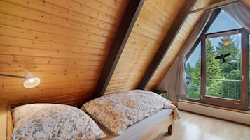 2 bedrooms, free WiFi, bed sheets