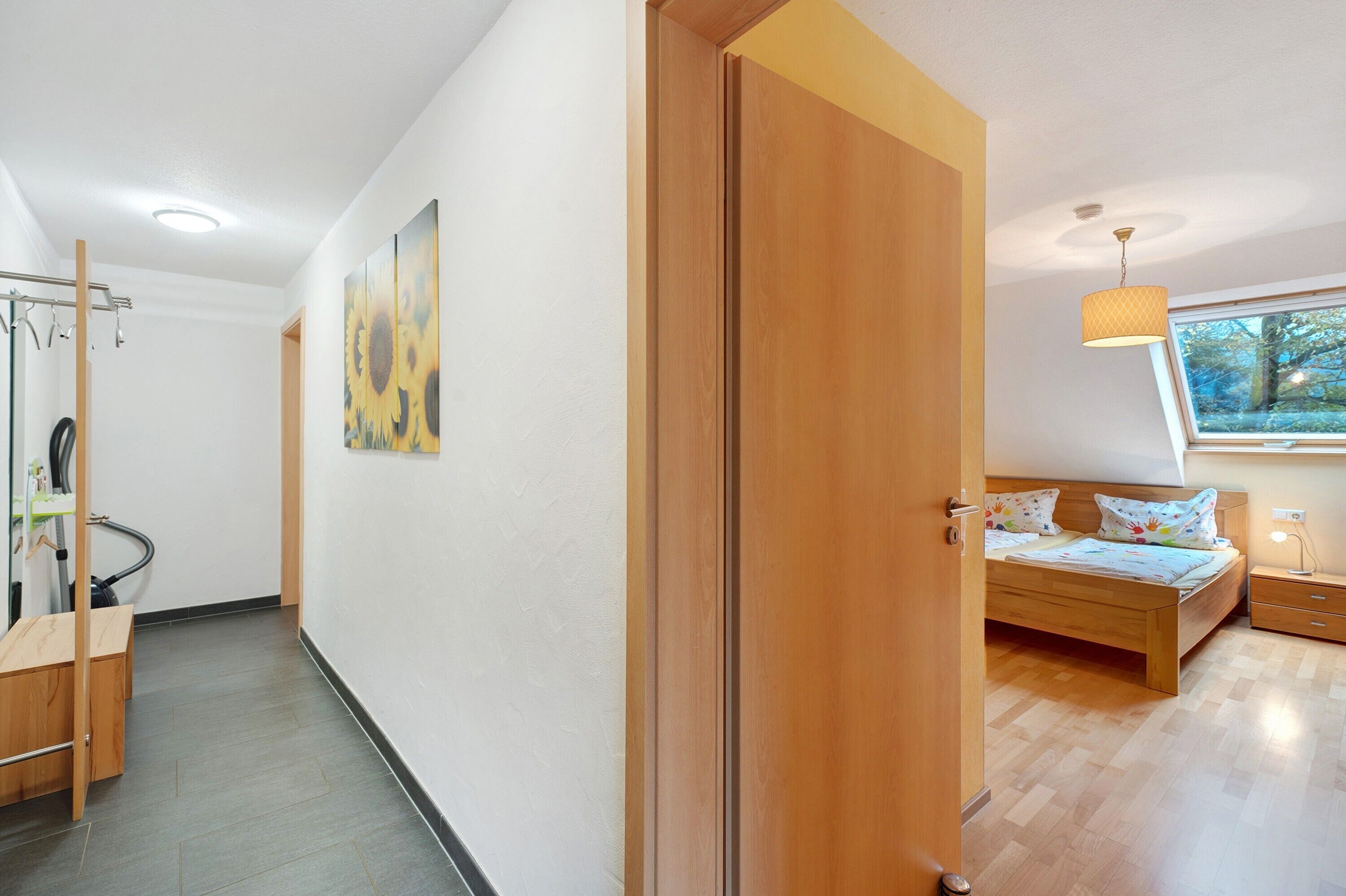 2 dormitorios, tabla de planchar con plancha, wifi gratis y ropa de cama