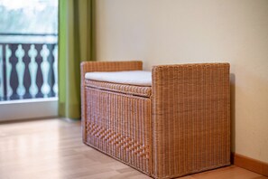 Interior - Holiday Apartment Mohnblume with Mountain View, Private Terrace and Wi-Fi (Elzach-Oberprechtal)