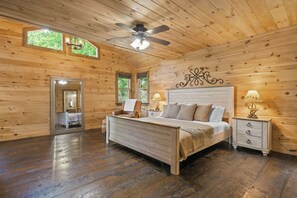 Luxury Cabin, 4 Bedrooms, Mountain View - Serenity View (Blue Ridge)