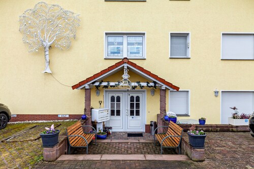 Einzimmerapartment 'Gudrun' mit Privatterrasse, Gemeinschaftsgarten und Wi-Fi