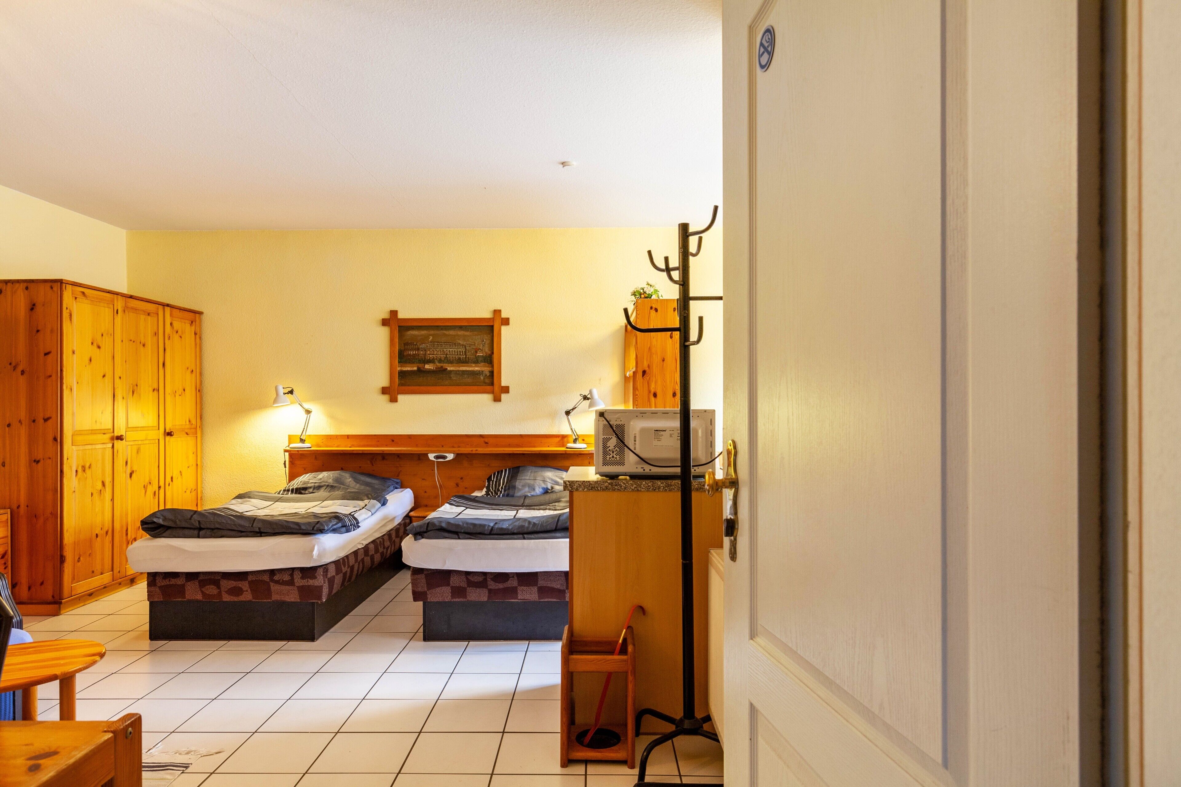 1 chambre, fer et planche à repasser, Wi-Fi gratuit