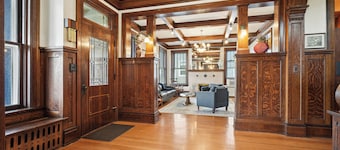 Spacious 7-bedroom house- unique history, modern comforts and incredible views