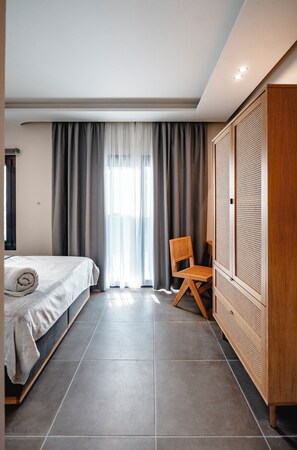 1 bedroom, iron/ironing board, free WiFi, bed sheets