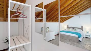 2 多间卧室、熨斗/熨衣板、免费 WiFi、床单