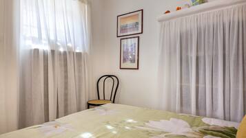 2 chambres, Wi-Fi gratuit, draps fournis