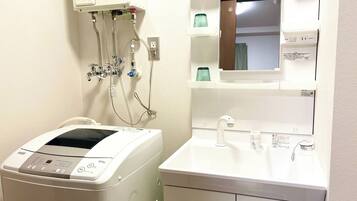 Hair dryer, towels