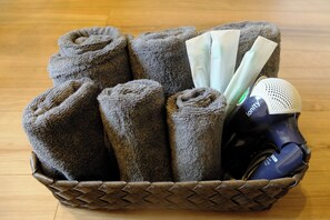 Hair dryer, towels - Two Story Duplex  Two Private  Detached Units in a House / Kyoto Kyōto (Kyoto)