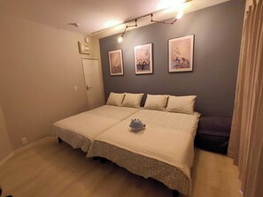 1 chambre, fer et planche à repasser, Wi-Fi gratuit, draps fournis