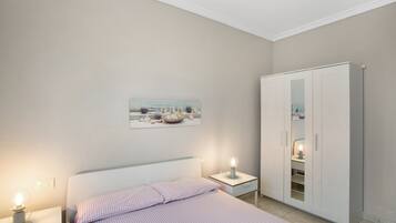 2 soverom, strykejern/-brett, wi-fi (inkludert) og sengetøy