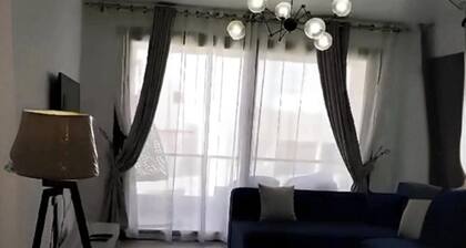 2 Bed Chalet Sleeps 4 Free Parking & Balcony