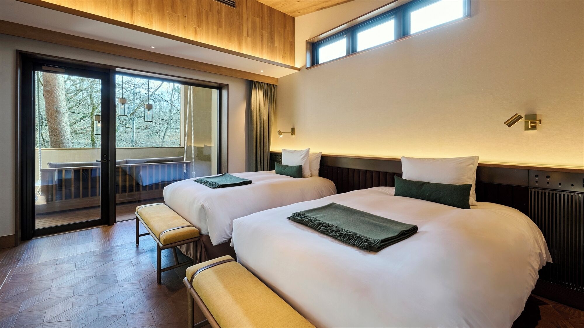 2 slaapkamers, donzen dekbedden, pillowtop-bedden, een minibar