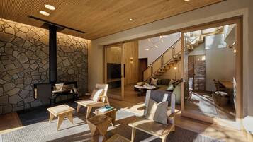 ラグジュアリー ヴィラ リバービュー | 2 室のベッドルーム、羽毛の掛け布団、ピロートップベッド、ミニバー