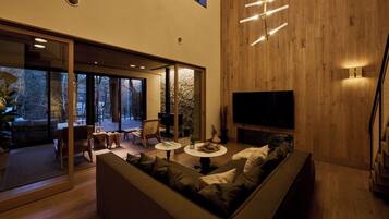 Luxury Villa, River View | 2 bedrooms, down comforters, pillowtop beds, minibar