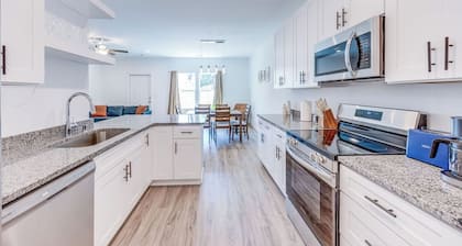 Modern 3BR Greenville Stay | Close to Dining, Parks & Downtown