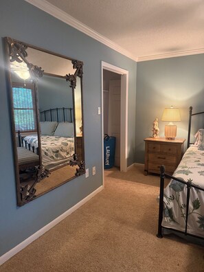 3 bedrooms, WiFi, bed sheets