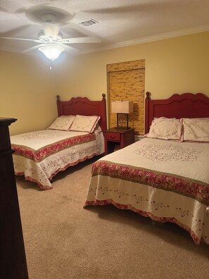 3 habitaciones, wifi gratis y ropa de cama 