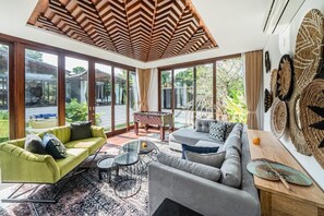 Luxury-Villa, 6 Schlafzimmer | Wohnbereich