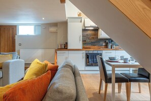 Interior - The Coach House Retreat in Warwickshire (Stratford-upon-Avon)
