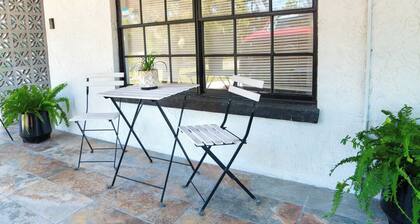 Cozy apartment next to Busch Gardens / USF