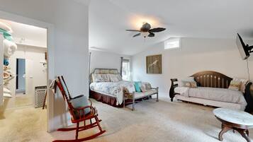 4 Schlafzimmer, Bügeleisen/Bügelbrett, Internetzugang, Bettwäsche