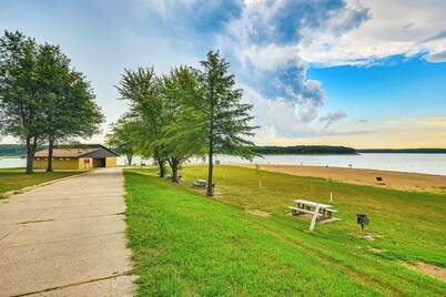 Family Condo By Mark Twain Lake & Jellystone Park