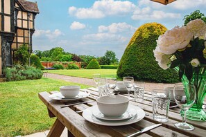 House, Garden View | Terrace/patio