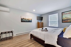 4 bedrooms, iron/ironing board, travel crib, WiFi