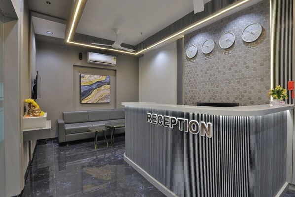Reception - Hotel Legacy (Gandhinagar)