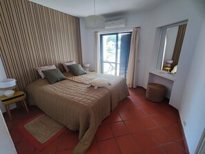 Wi-fi (inkludert) og sengetøy