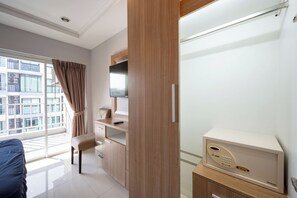 Classic Studio, Balcony, City View | In-room safe, free WiFi, bed sheets - New Nordic Trend 3 (Pattaya)