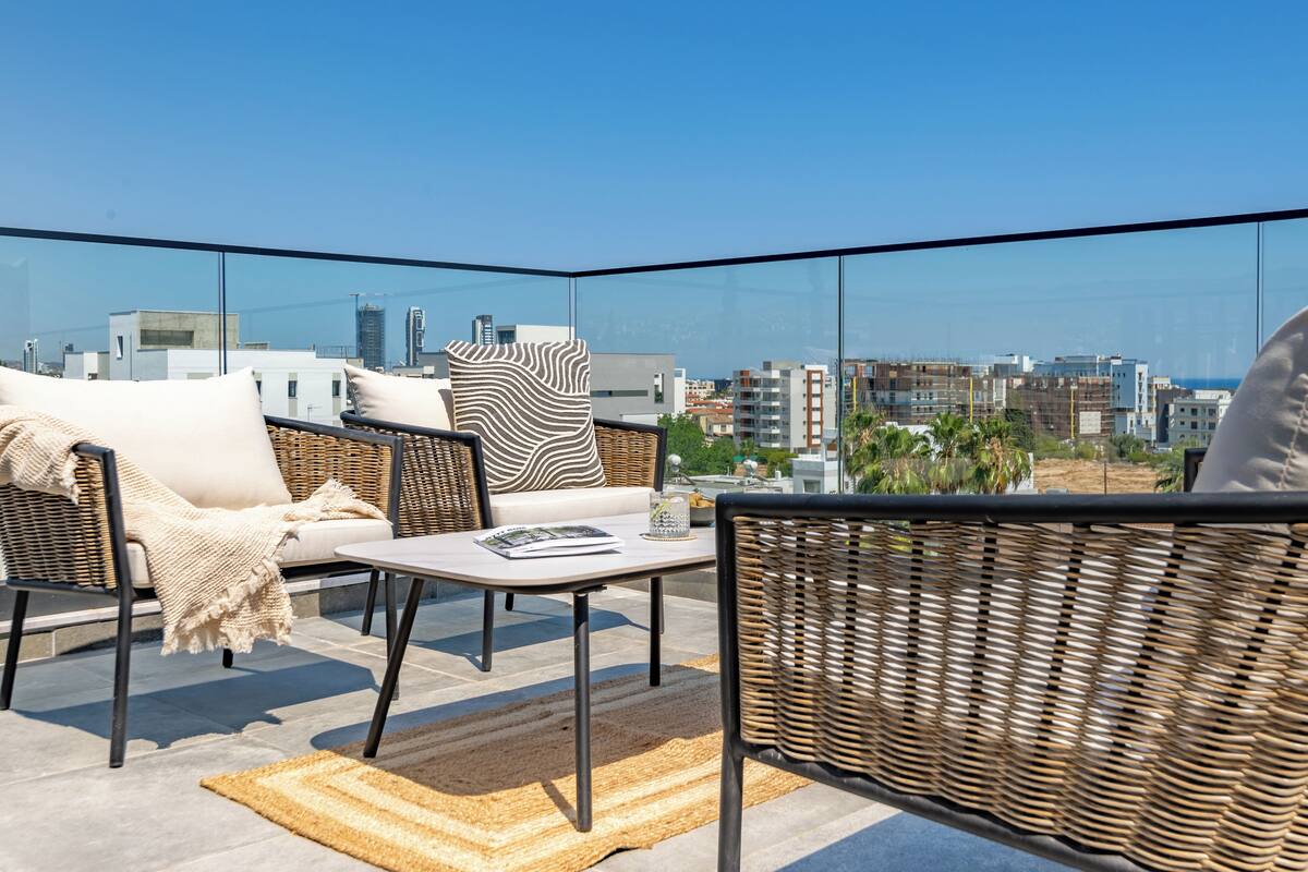 Apartamento, 2 quartos, sacada | Fachada