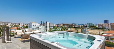 Appartamento, 2 camere da letto, balcone | Terrazza/patio