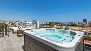 Apartment, 2 Bedrooms, Balcony | Terrace/patio