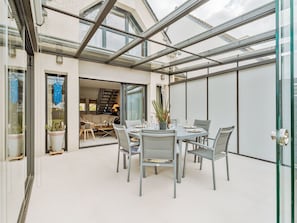 Dining - Stunning private villa for 6 people with WIFI, TV and terrace (Dinard)
