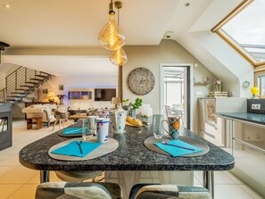 Dining - Stunning private villa for 6 people with WIFI, TV and terrace (Dinard)