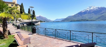 Cosy apartment for 6 guests with WIFI, TV, terrace, pets allowed and parking
