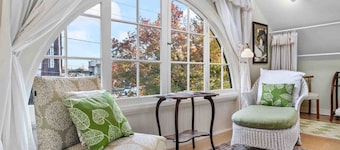 Enjoy this comfortably furnished, historic Craftsman home just 1 block from downtown McMinnville