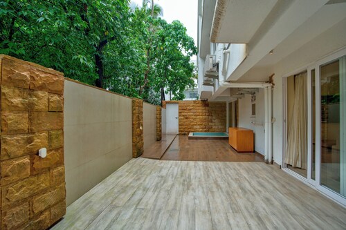 Asgard Apartments & Hotels