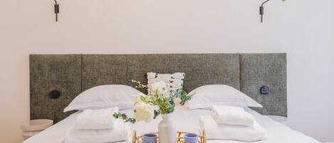 مكواة/لوح كي وواي فاي وملاءات أسرّة