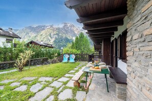 Exterior - Cozy Apartment With Garden in Courmayeur (Verrand)