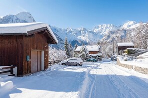 Property grounds - Flats With Garden in Courmayeur (Verrand)