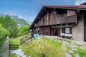 Exterior - Flats With Garden in Courmayeur (Verrand)