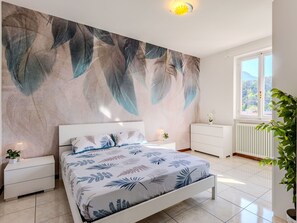 3 Schlafzimmer, Reisekinderbett, kostenloses WLAN