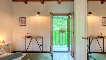 2 Schlafzimmer, Reisekinderbett, kostenloses WLAN