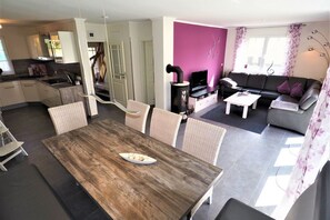 スマートテレビ、暖炉