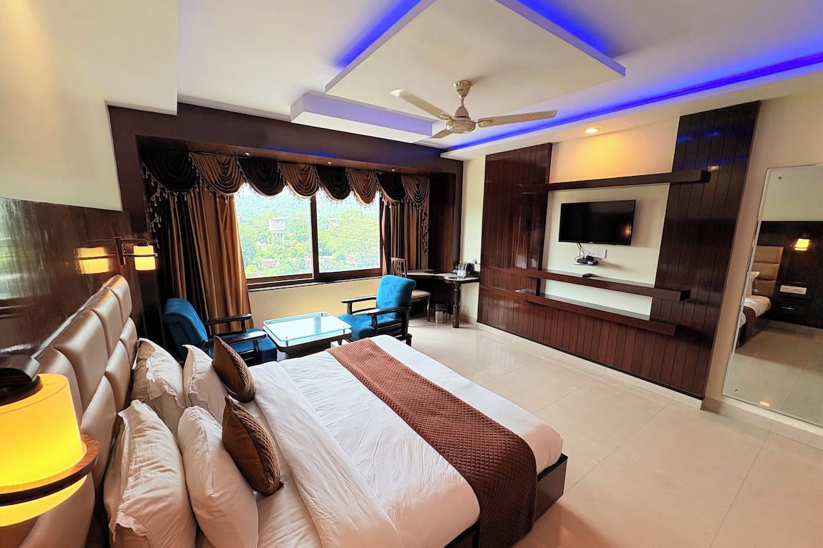 Executive Ganga View