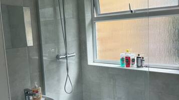 Hair dryer, towels, soap, shampoo