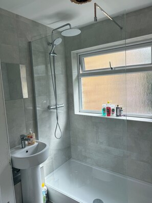 Hair dryer, towels, soap, shampoo