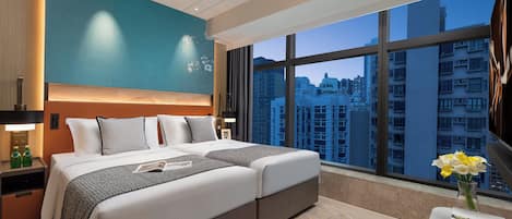 Executive Studio, 2 Single Beds | 1 bedroom, in-room safe, desk, blackout curtains